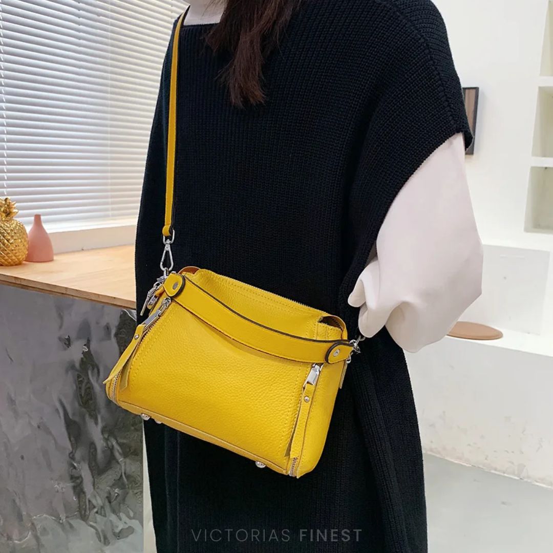 Café Moment Crossbody Bag